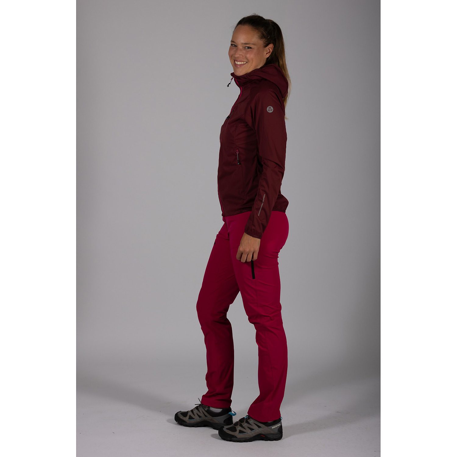 Damen Maul Sport Dunkelrot Wildbarren 10.0 - Softshelljac 8282 34 Funktionsjacke