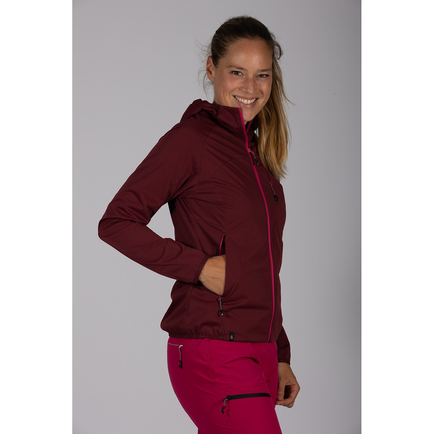 Damen Maul Sport Dunkelrot Wildbarren 10.0 - Softshelljac 8282 34 Funktionsjacke